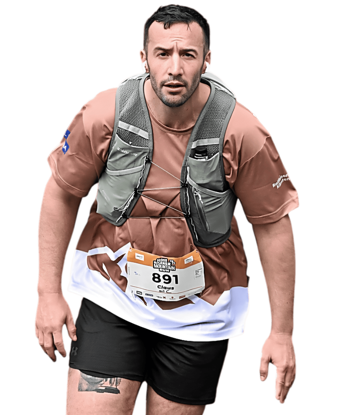 Food Blogger und Content Creator Claus mit C beim Großglockner Mountain Run kurz vor dem Ziel